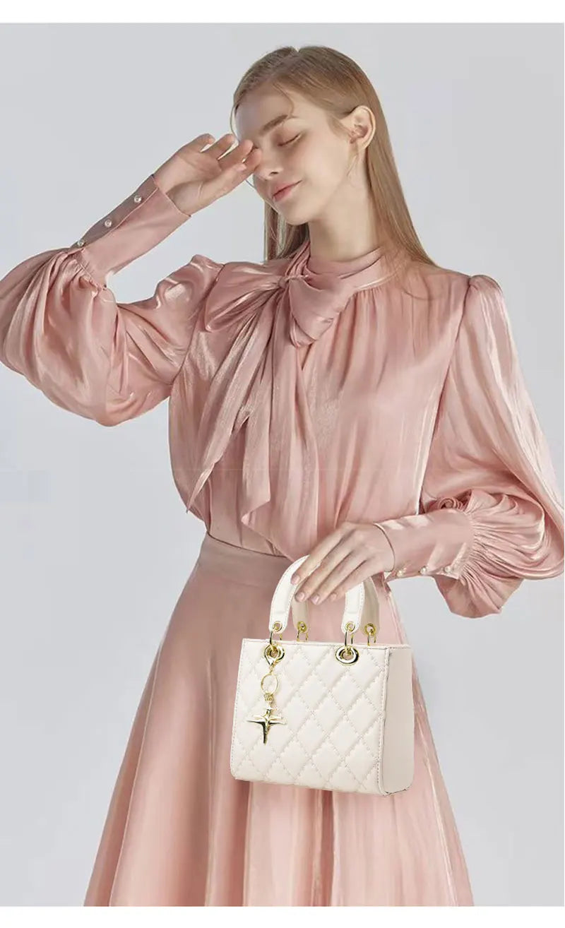 Mala de Ombro Feminina – Design Moderno, Grande Capacidade e Estilo Sofisticado