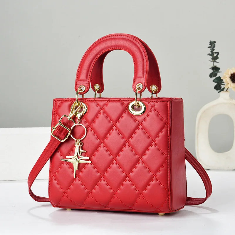 Mala de Ombro Feminina – Design Moderno, Grande Capacidade e Estilo Sofisticado